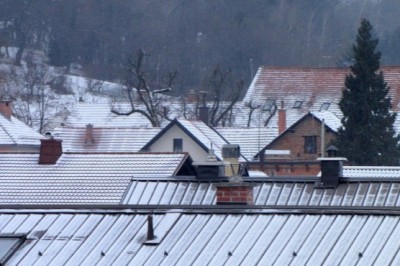 Pri nas zaenkrat snega ni kaj veliko, pihajo pa močni sunki mrzlega vetra