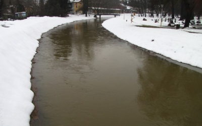Po napovedih se ob koncu tedna pričakuje ponoven porast rek na poplavljenih območjih v Pomurju in Podravju