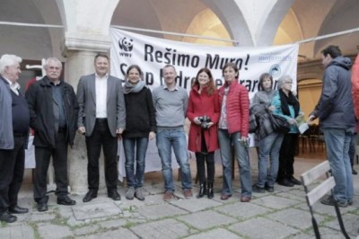 Filmski večer za reko Muro v Gradu Cmurek