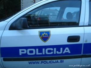 Policija