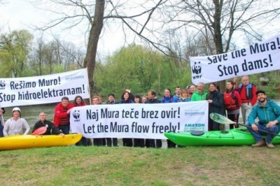 V Sloveniji je predvsem v Pomurju močan odpor proti jezovom na reki Muri