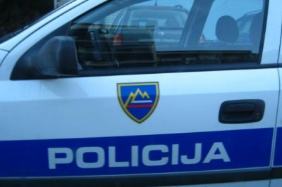 Policisti so na območju naselja Nasova izsledili in prijeli iskanega storilca