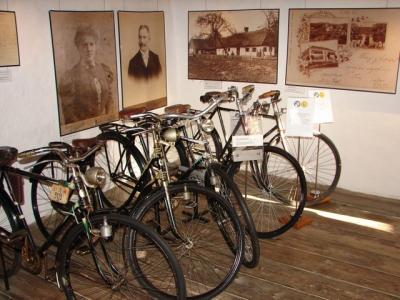 Puhova kolesa v muzeju