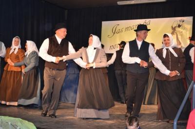 Večer folklore in ljudskega petja