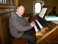 Karel Korošec je predan petju in cerkveni glasbi