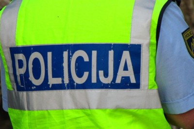 Policija