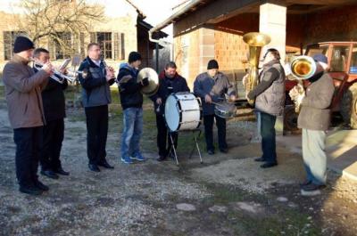 Malonedeljski godbeniki za srečno 2013