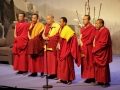 Menihi - dalajlamin zbor - so zapeli pesem Himna miru