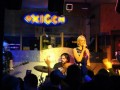 Milica Todorović v diskoteki Oxygen