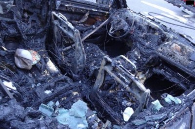 Avto je v celoti zgorel, foto: JZZPR Maribor