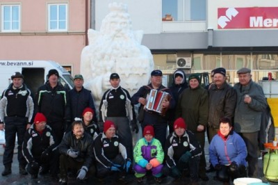 Snežna skulptura kralja Matjaža v Ljutomeru