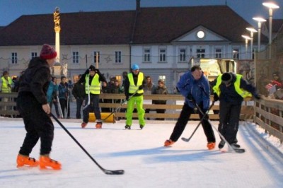 Turnir trojk v mini hokeju