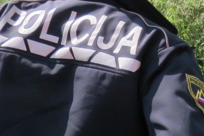 Policija