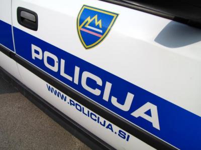 Policisti PP Ormož so s pomočjo termovizije zaznali skupino sedmih oseb, ki so peš, ilegalno vstopale v Republiko Slovenijo