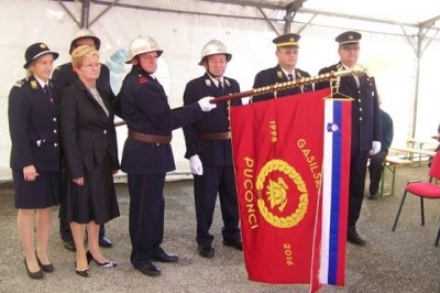 Razvili prvi gasilski veteranski prapor v zgodovini gasilstva v Pomurju