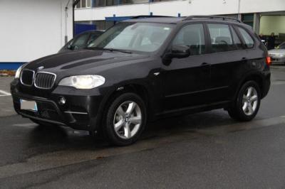 Ukraden BMW X5
