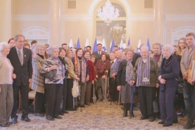 Srečanje dijakinj in dijakov iz Gimnazije Vič v Ljubljani z nekdanjimi internirankami - taboriščnicami