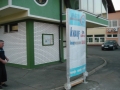 Pano pred klubom