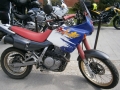 Parada starodobnih dirkalnih motorjev