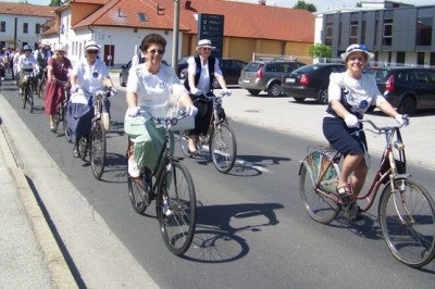 15. mednarodni rally ljubiteljev starodobnih koles