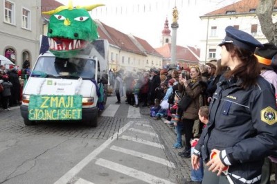 Mariborski policisti so bili vpeti v številne aktivnosti v okviru prireditev na Ptuju in okolici, foto: PU Maribor