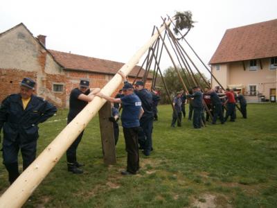 Postavitev mlaja v Središču ob Dravi