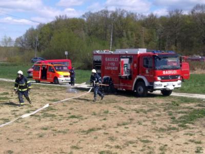 Praktično usposabljanje bodočih gasilcev in gasilk
