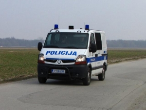 Policija