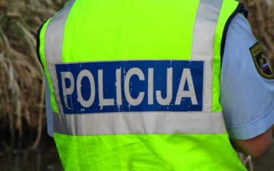 Policija