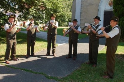 Promenadni koncert križevskih lovskih rogistov