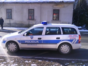 Policija