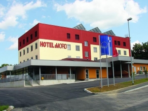 Hotel aMord