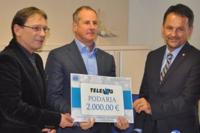 Donacijo v višini 2.000 evrov so namenili humanitarnemu Lions klubu Ptuj
