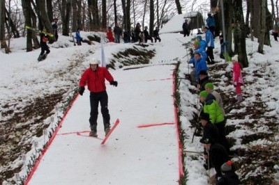 Skakalnica v Juršincih