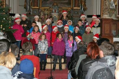 Božično-novoletni koncert v Cezanjevcih
