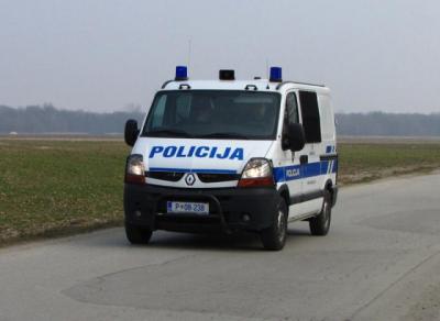 Policija