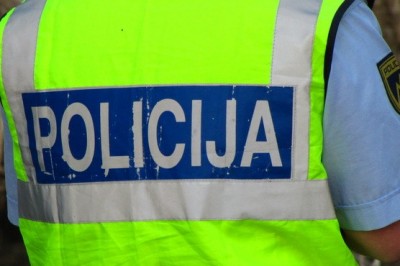 Policija