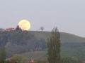 Vzhajajoča Luna