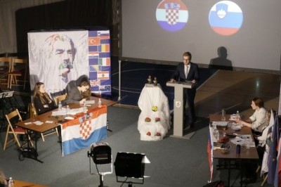 Večjezičnost in medkulturnost na GFML