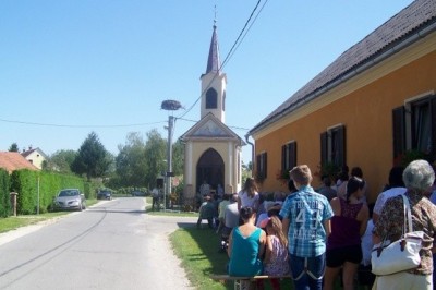 Žegnanje ob Marijinem prazniku v Babincih