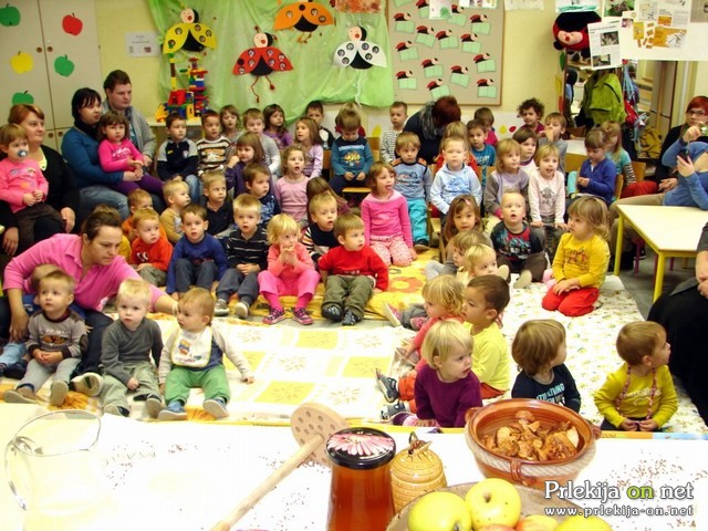 Tradicionalni slovenski zajtrk v vrtcu Mala Nedelja