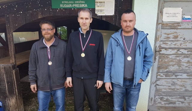Velikonočno strelsko tekmovanje Velikonočno strelsko tekmovanje