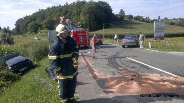 Trčili vozili, foto: Leon Tomanič Trčili vozili, foto: Leon Tomanič