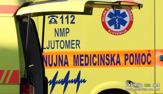 Poškodovanega kolesarja so oskrbeli reševalci ZD Ljutomer Poškodovanega kolesarja so oskrbeli reševalci ZD Ljutomer