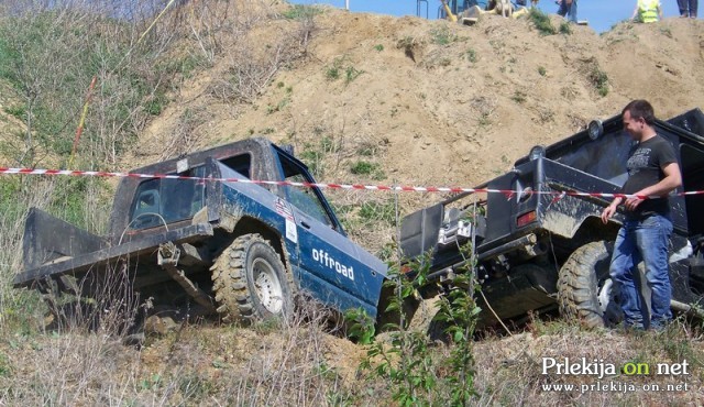 2. državno tekmovanje s terenskimi vozili 2. državno tekmovanje s terenskimi vozili