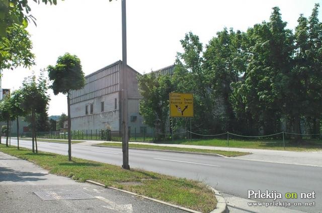 Zagorelo je v hali nekdanjega podjetja Imgrad v Ljutomeru Zagorelo je v hali nekdanjega podjetja Imgrad v Ljutomeru
