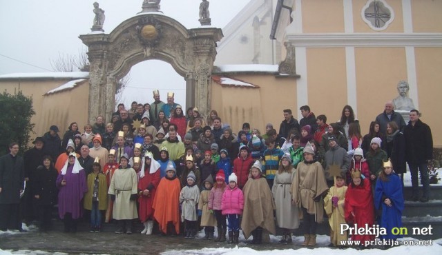Srečanje kolednikov v Ljutomeru Srečanje kolednikov v Ljutomeru
