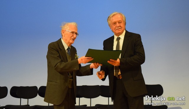 Štiri visoka priznanja Radetu Bakračeviću, foto: Aleksander Bakračević Štiri visoka priznanja Radetu Bakračeviću, foto: Aleksander Bakračević