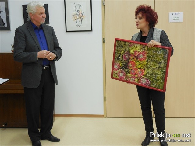 Slika v dar Občini Apače Slika v dar Občini Apače