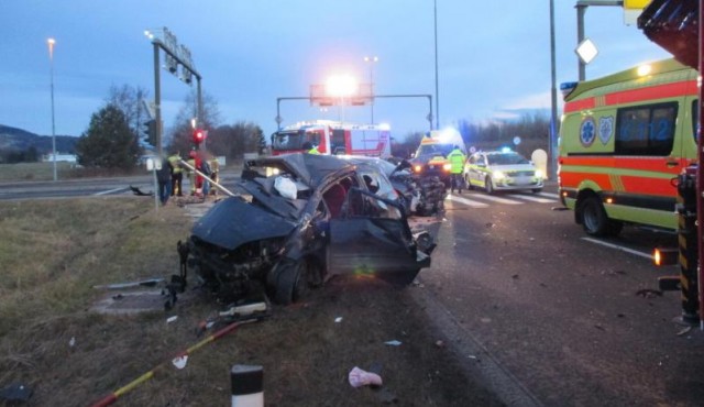Prometna nesreča v Hočah, foto: Gasilska brigada Maribor